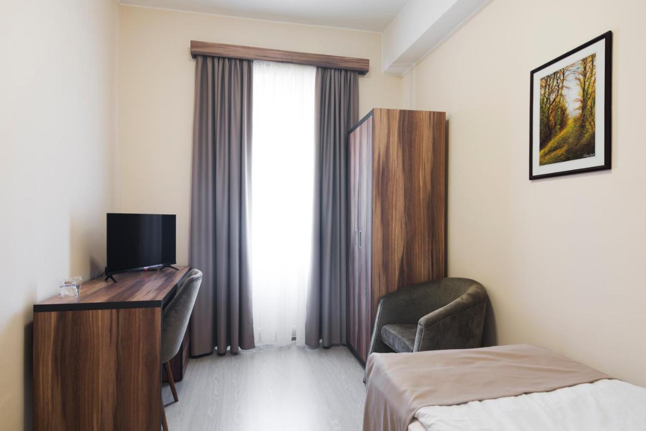 Hotel Royal Senta Екстериор снимка