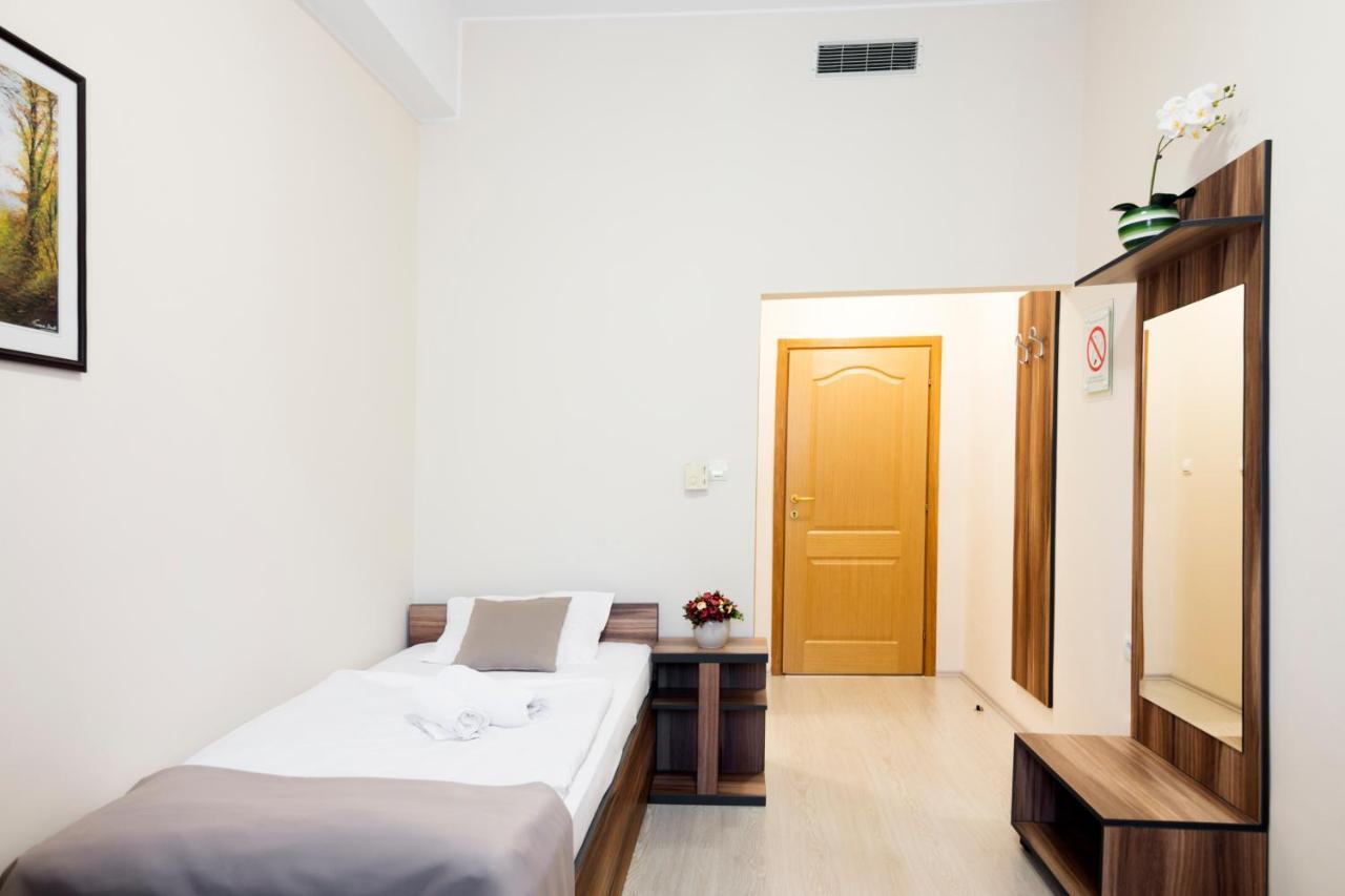 Hotel Royal Senta Екстериор снимка