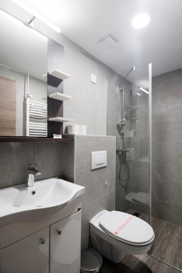 Hotel Royal Senta Екстериор снимка